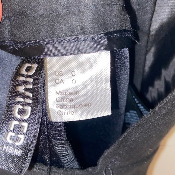 H&M Divided Black Skirt Jumper - Picture 3 of 3